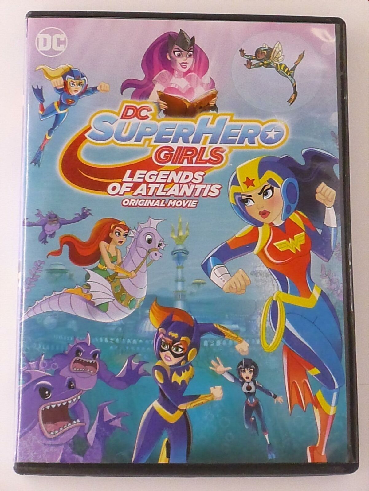 DC SuperHero Girls - Legends of Atlantis Original Movie (DVD, 2018) - L04