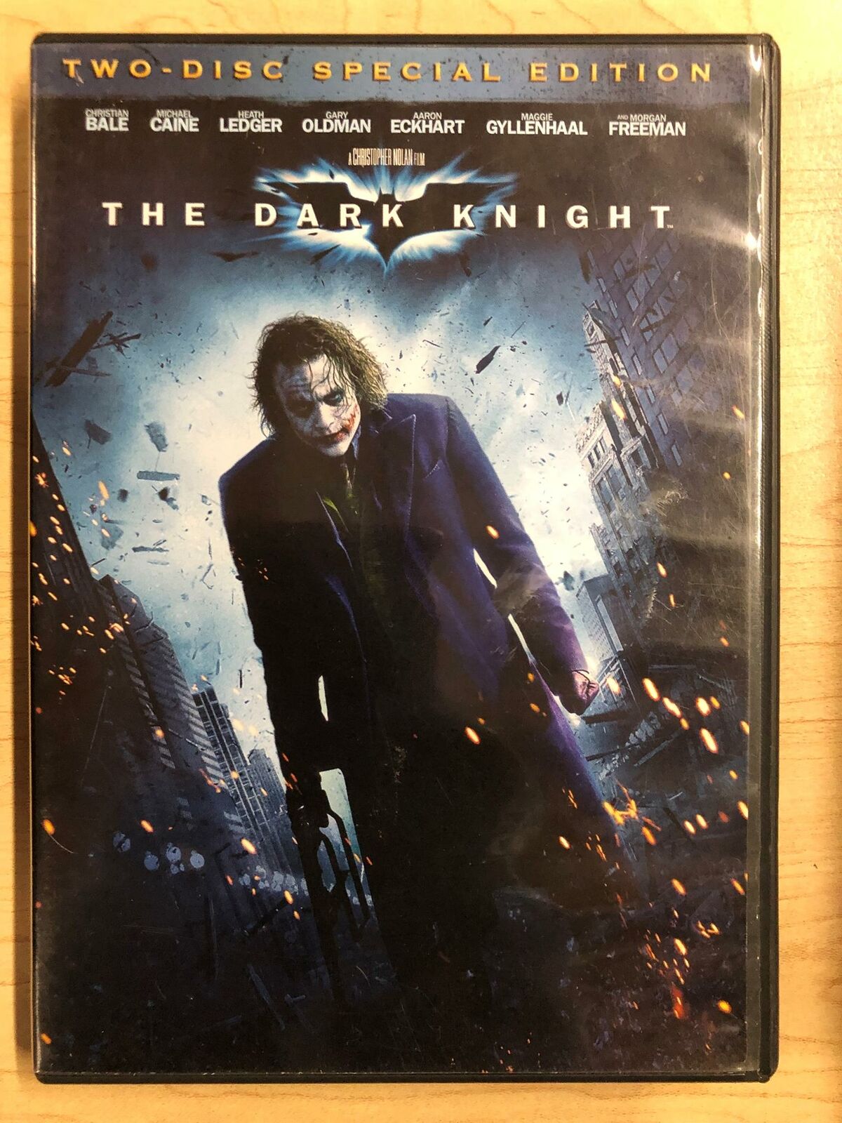 The Dark Knight (DVD, 2008, 2-Disc Special Edition) - L04