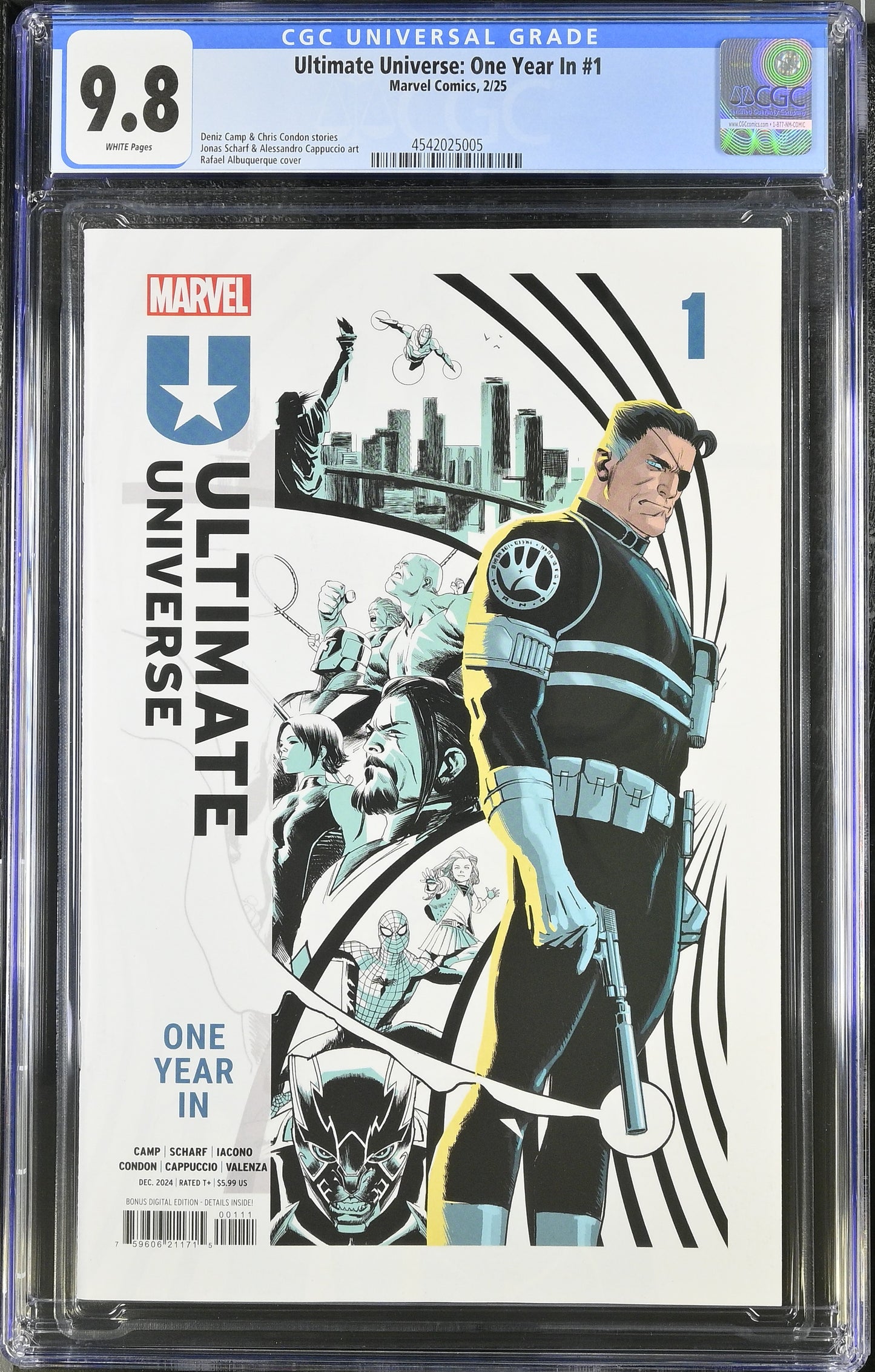ULTIMATE UNIVERSE: ONE YEAR IN #1 - CGC 9.8