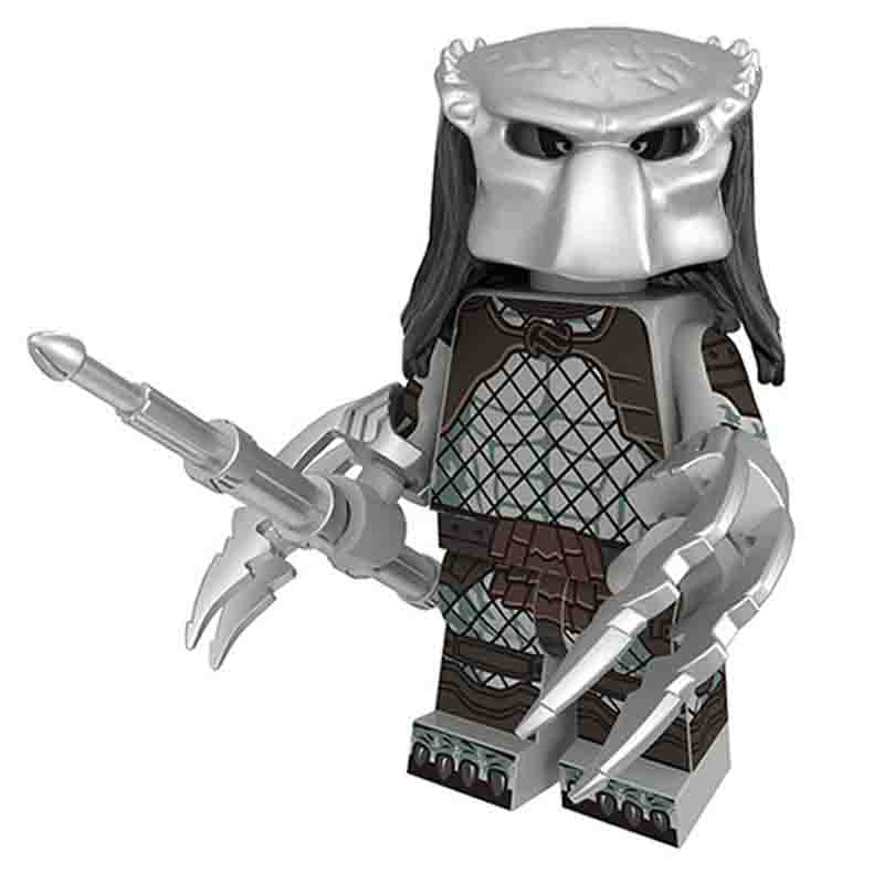 The Predator Gray Yautja Minifigure 4