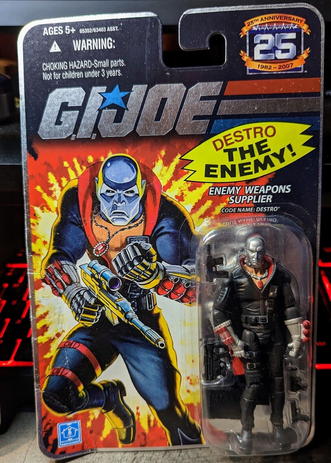 GI Joe 25th Anniversary Destro MOC Foil Card