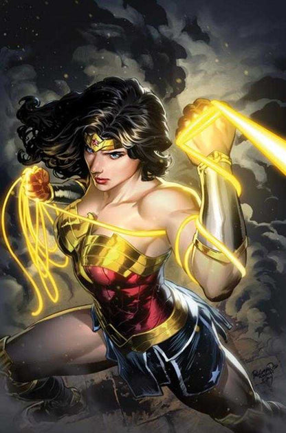 Wonder Woman #36 Cover C - CARLO PAGULAYAN CARD STOCK VAR