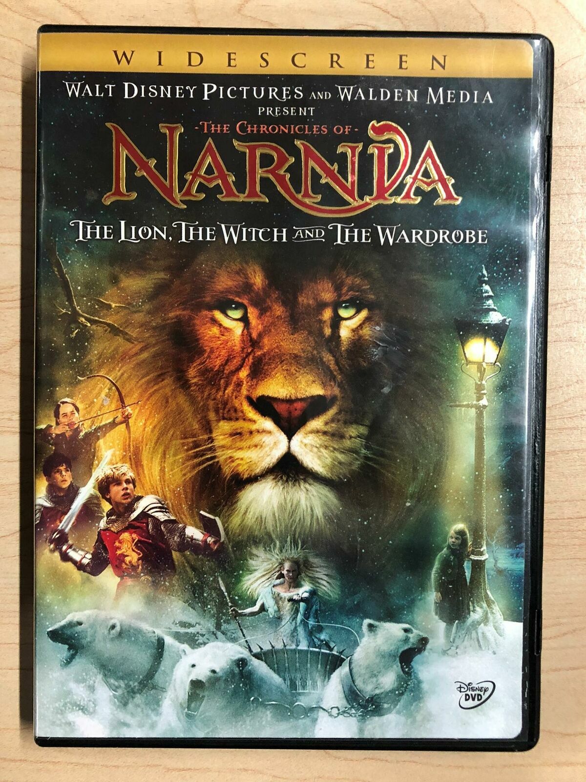 The Chronicles of Narnia The Lion, The Witch, and the Wardrobe (DVD, WS) - L02