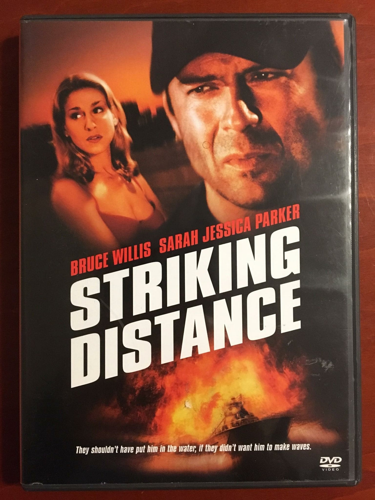 Striking Distance (DVD, 1993) - K10