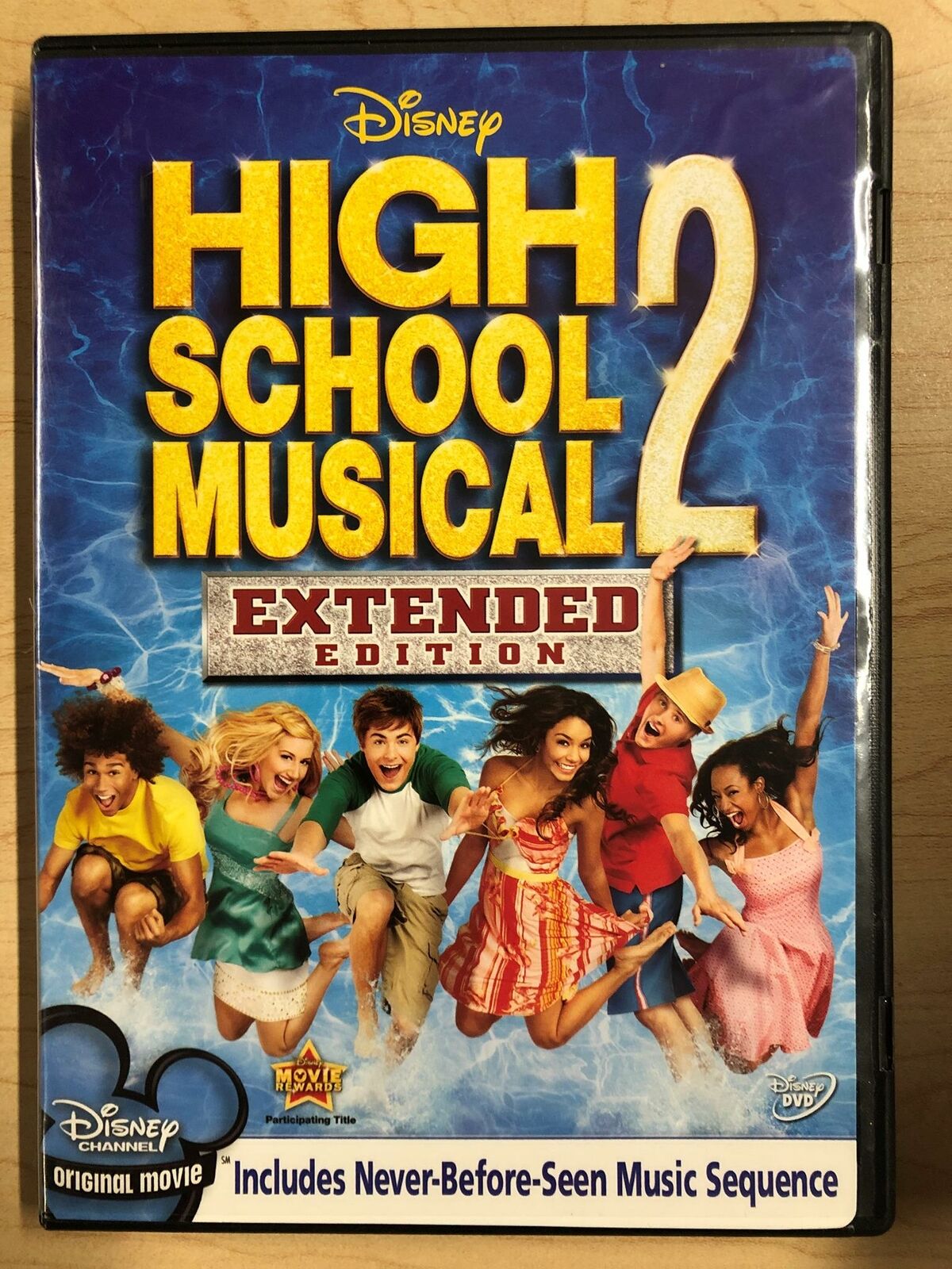 High School Musical 2 (DVD, Disney, Extended Edition, 2007) - L05