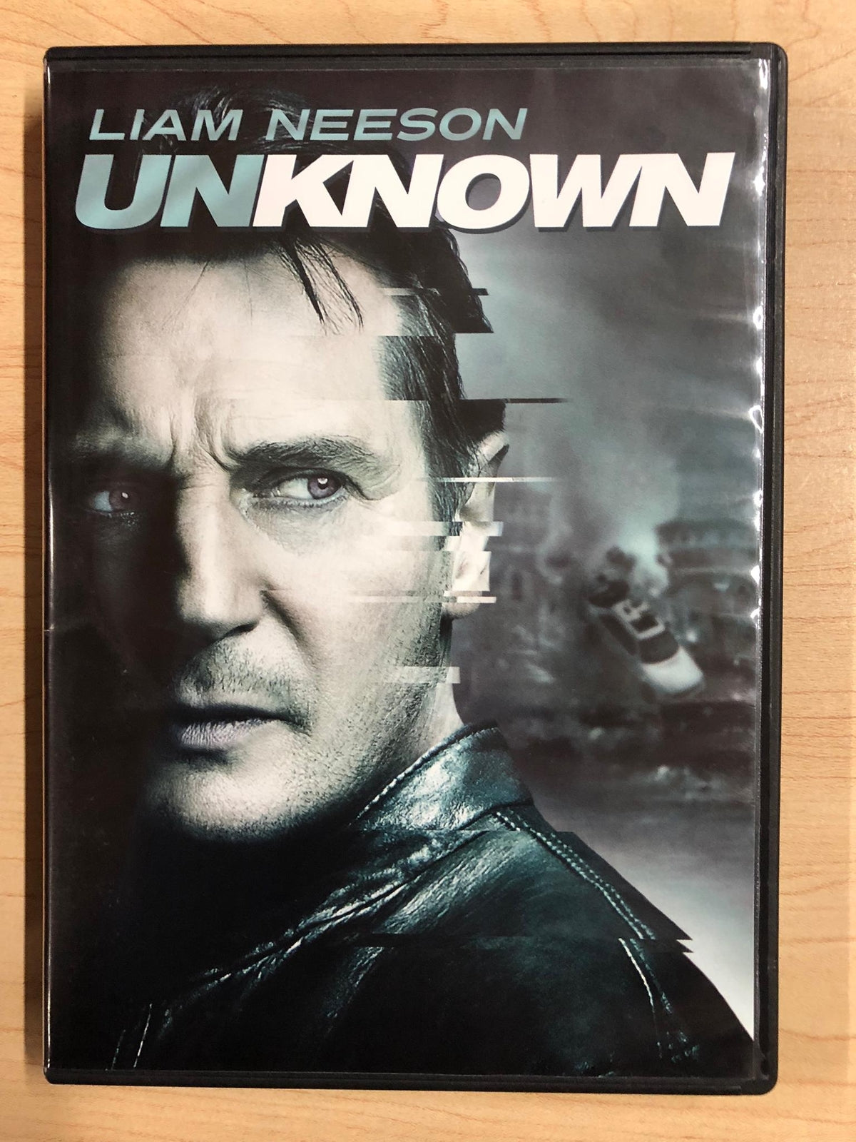 Unknown (DVD, 2011) - L03
