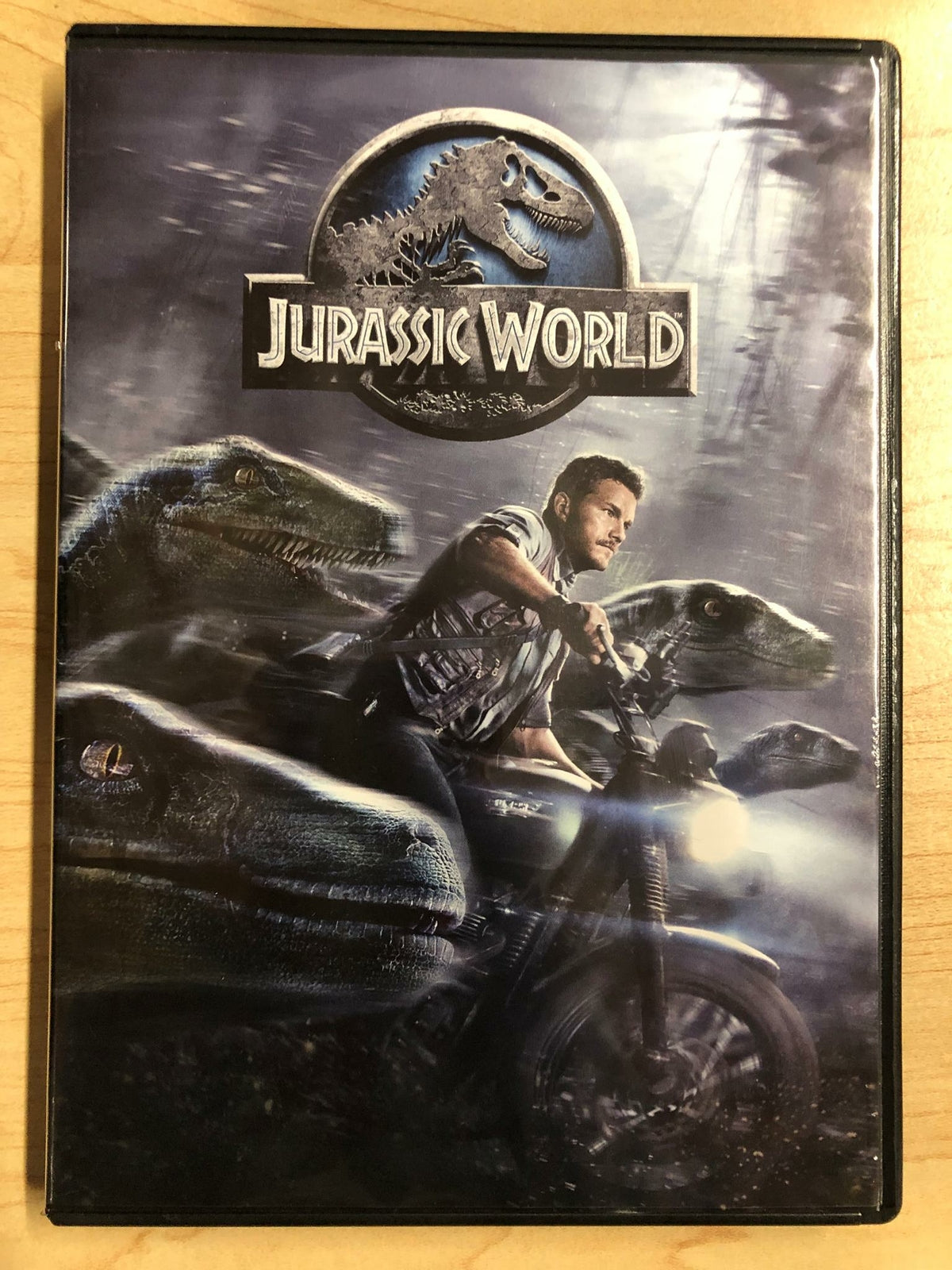 Jurassic World (DVD, 2015) - L02