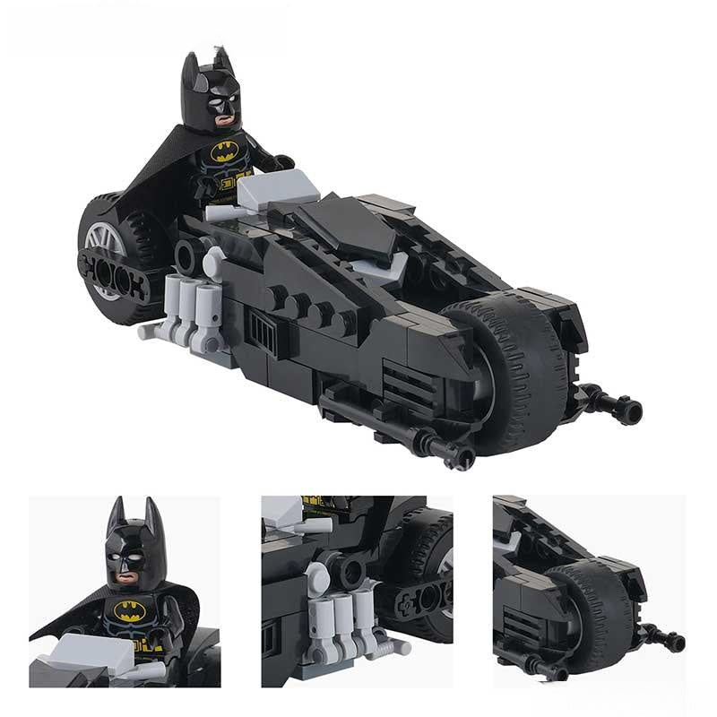 Batman & Batcycle Minifigure Set