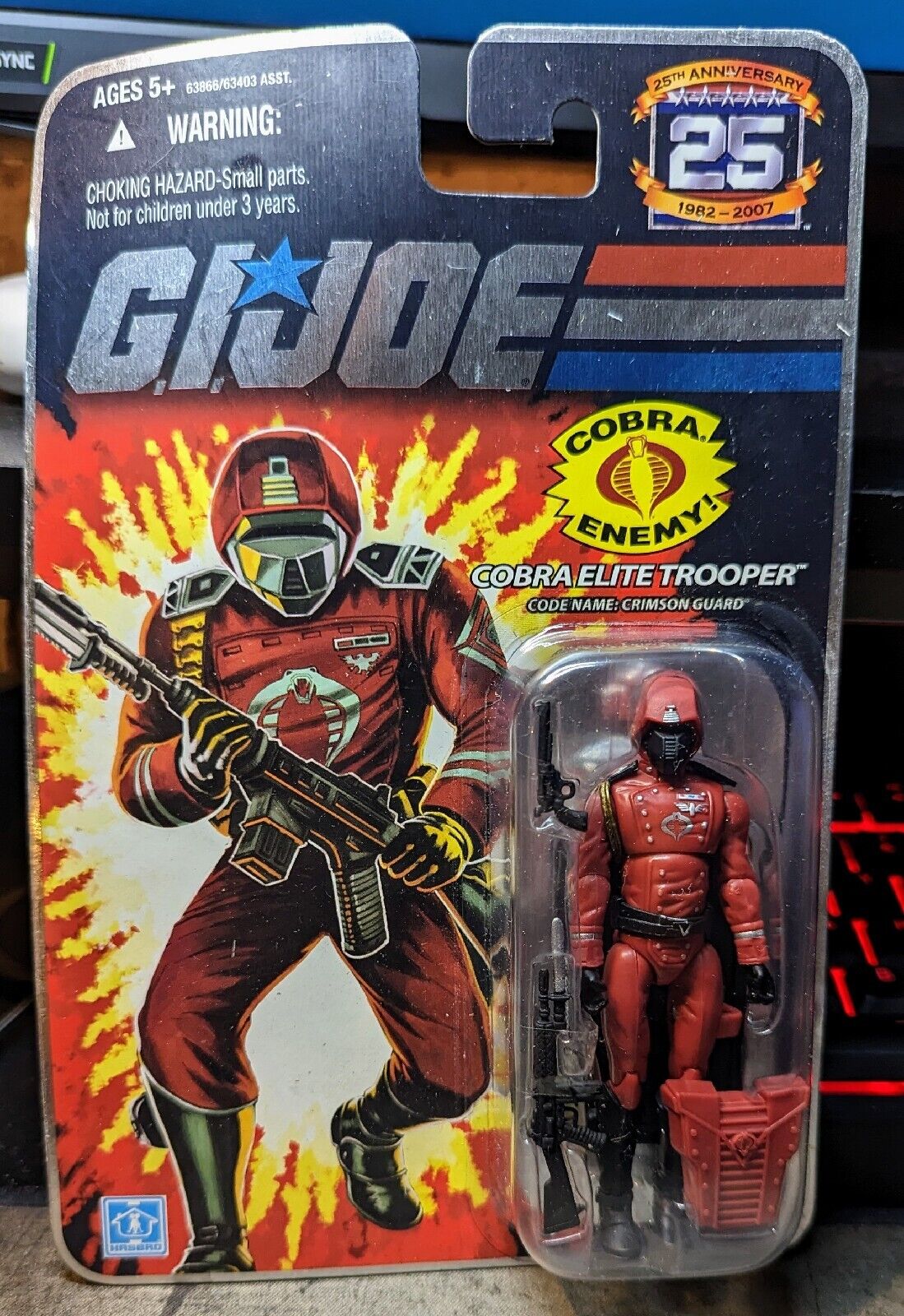 GI Joe 25th Anniversary Crimson Guard - Elite Trooper - MOC Foil Card